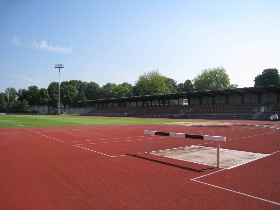 stadion-innen.jpg